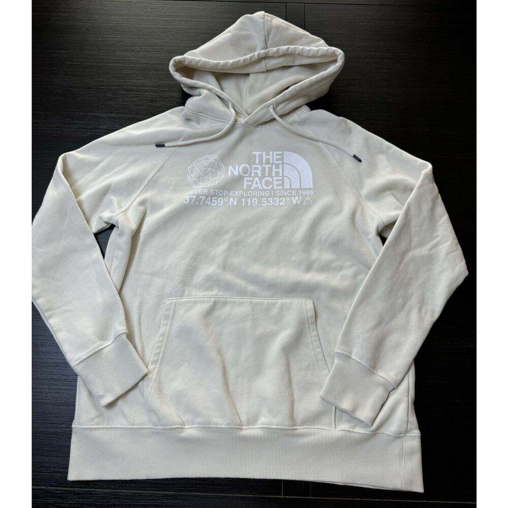 The North Face Woman’s Size L Hoodie Beige Warm Winter Gift